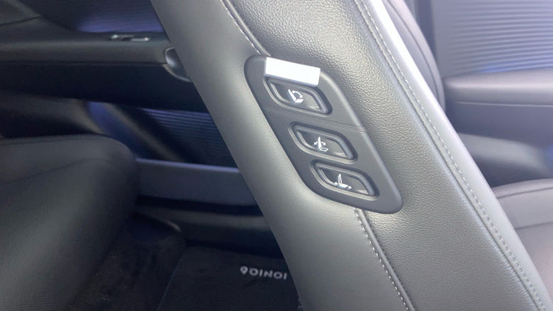 Hyundai IONIQ 6 239kW Ultimate 77kWh 4dr AWD Auto Electric Saloon